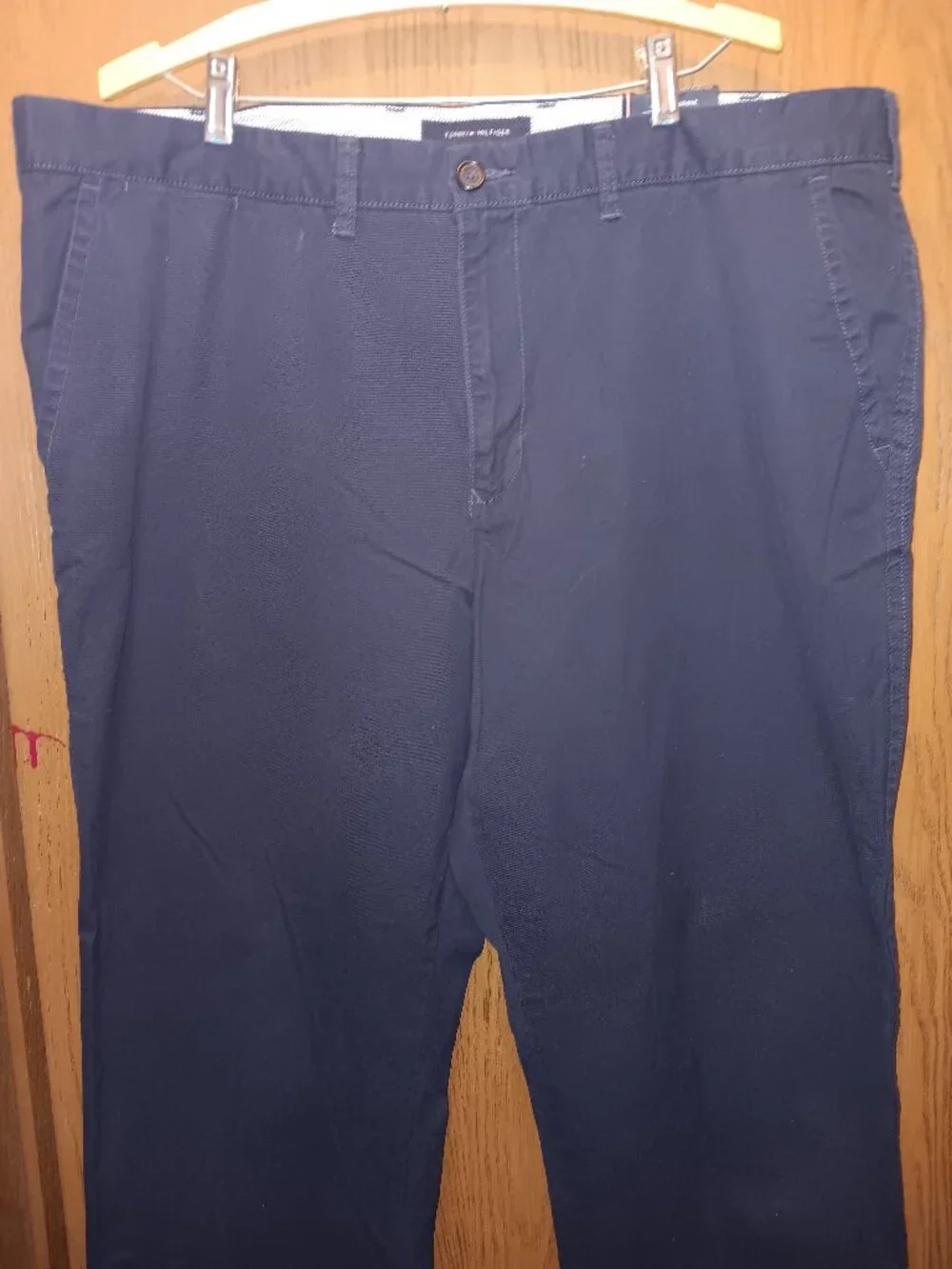 Tommy Hilfiger Men's Classic Fit Navy Chino Pants sz 40 X 30 NWT